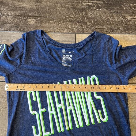 Nike Seattle Seahawks Women's Long Sleeve V-Neck T-shirt Size XL - Picture 4 of 9